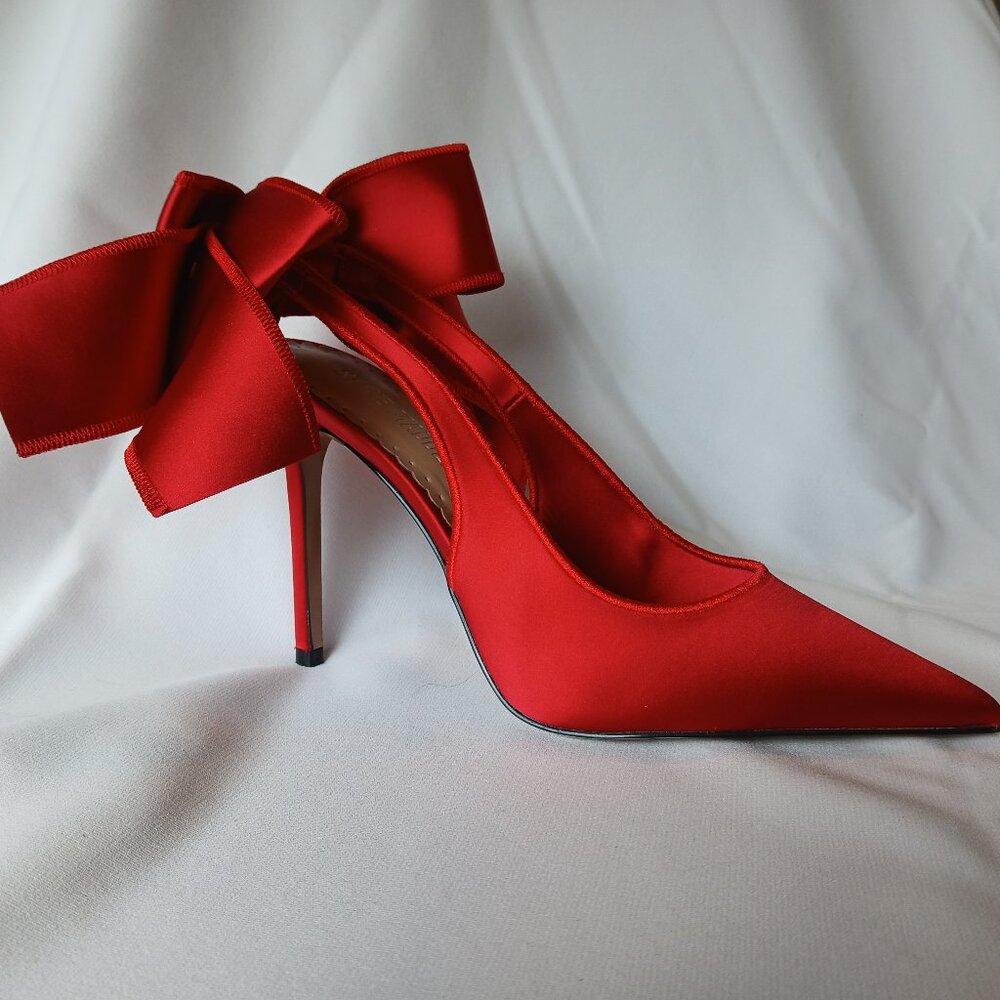 Steve Madden teacup slingback heels, new